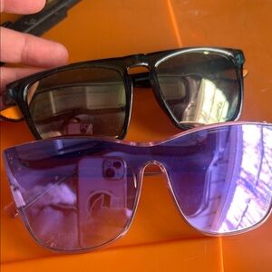Foster Grant Black and Purple Sunglasses